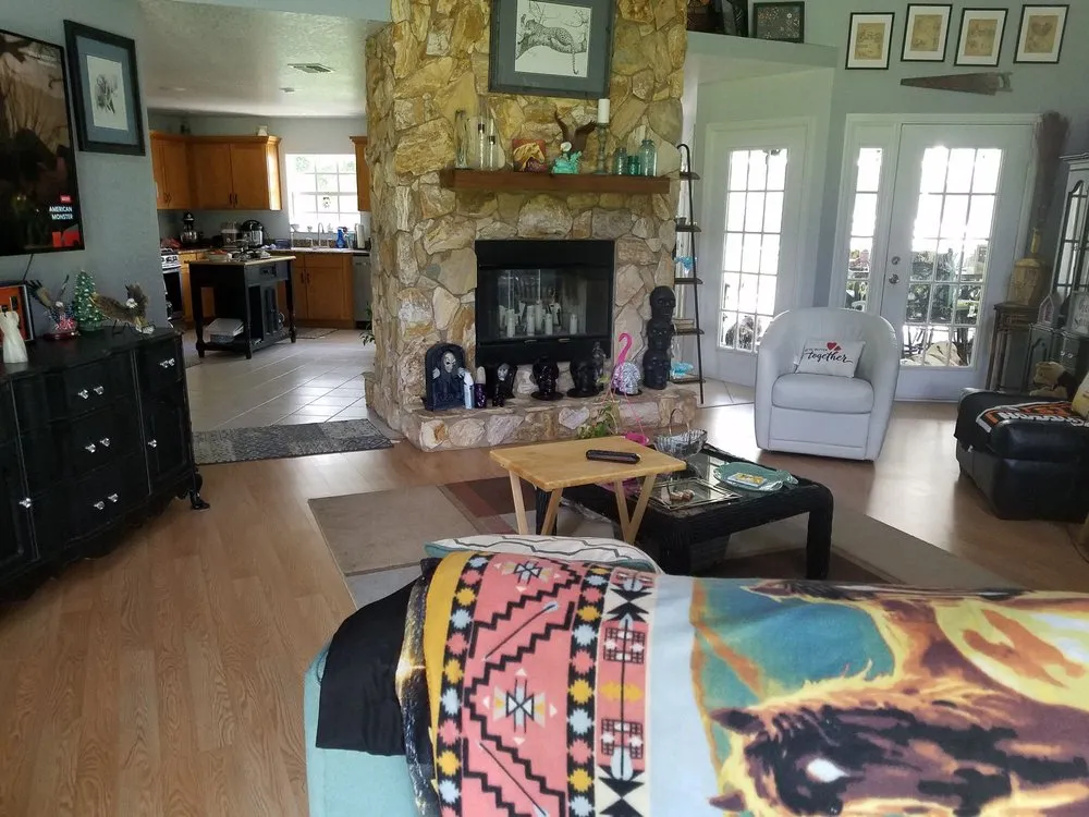 Local landscape installation experts serving Spring Hill, FL - Sissy's Cleaning Service