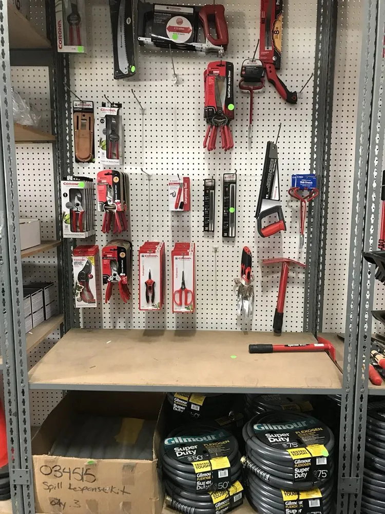 Top-rated yard maintenance for year-round maintenance in Ontario, CA by SiteOne Landscape Supply