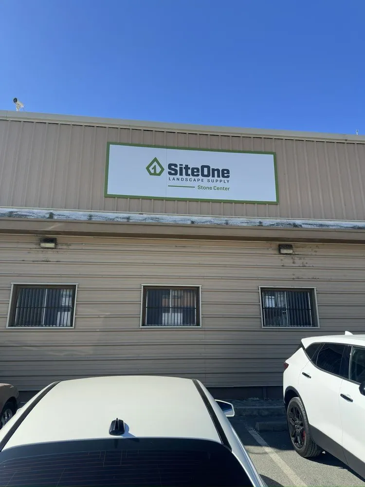 Local outdoor landscaping in Pittsburg, CA - Siteone Landscape Supply