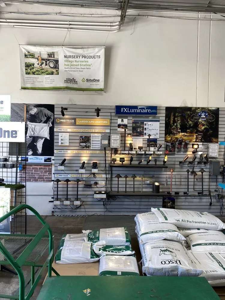 Expert lawn care service near you in Santa Ana, CA by SiteOne Landscape Supply