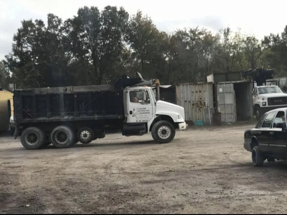 Local yard cleanup service in Chesapeake, VA by Siteworks Solutions