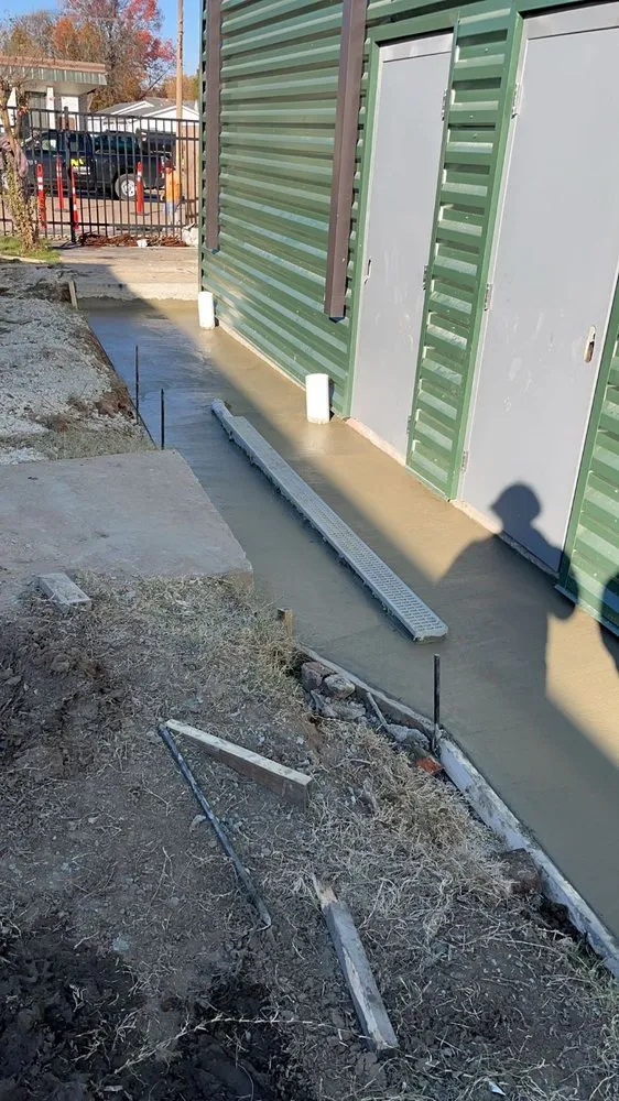 Professional residential landscaping for outdoor upgrades in Jonesboro, AR by Siteworx Construction