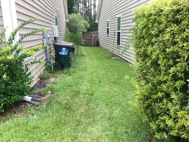 Custom garden landscaping in North Charleston, SC by Sivies Family Garden