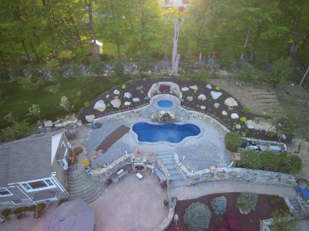 Professional lawn care service in Carmel, NY - Six Brothers Landscaping