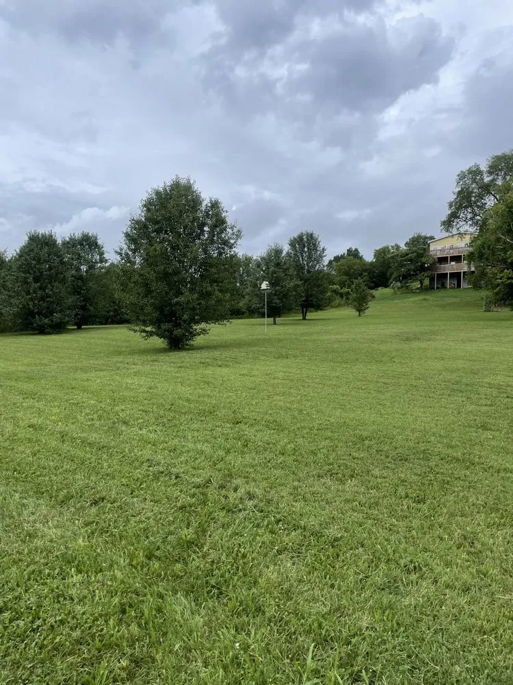 Custom residential landscaping experts serving Nashville, TN - Six Days Landscaping