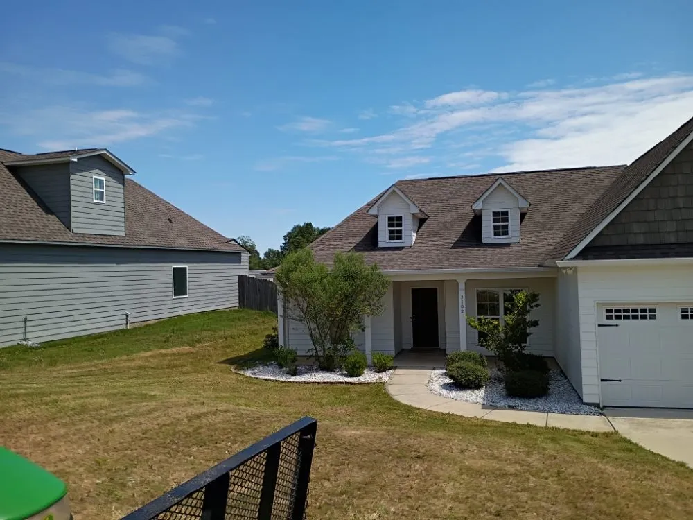 Custom yard cleanup service experts serving Columbus, GA - Sixfigr Lawn Care