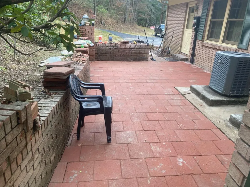 Professional garden landscaping in Hazard, KY by Sizemore Landscaping & Tree Removal