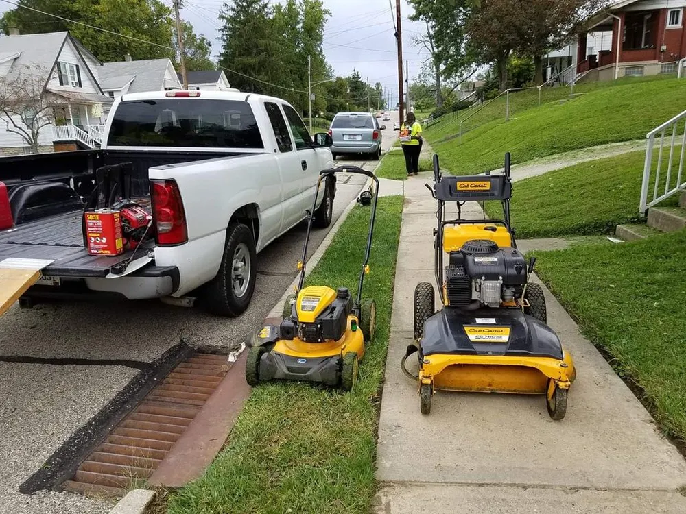 Custom residential landscaping in Cincinnati, OH by S&J Lawn Service
