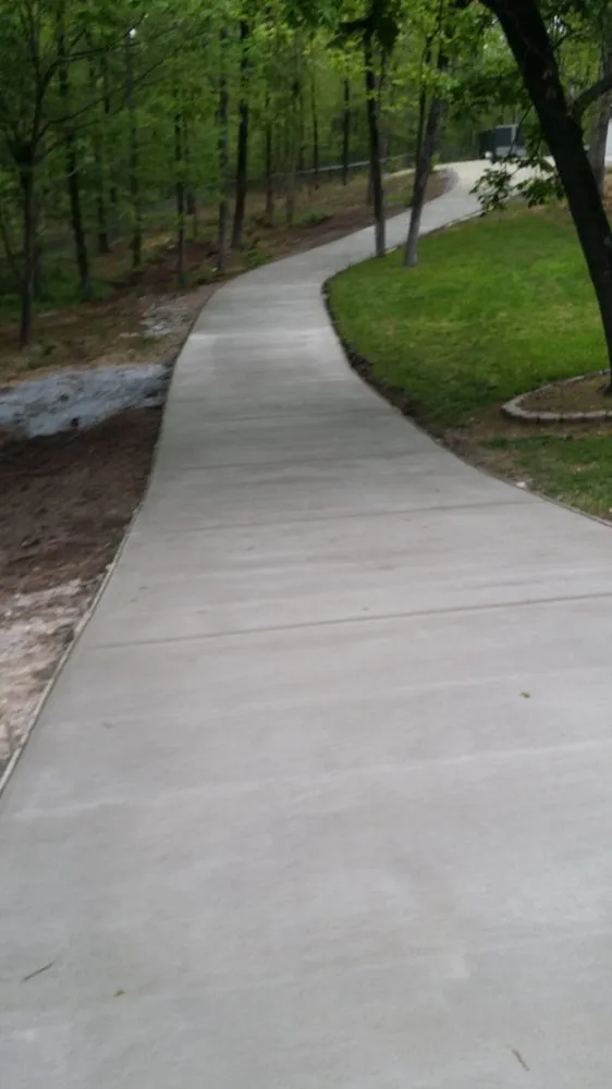 Professional landscape installation in Alabaster, AL - SJ Outdoor Construction