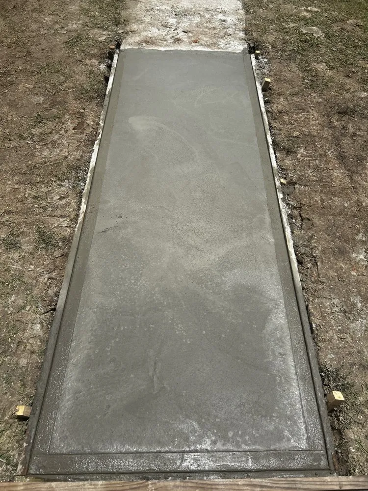 Top-rated lawn mowing service for beautiful yards across Willis, TX - S&J Services