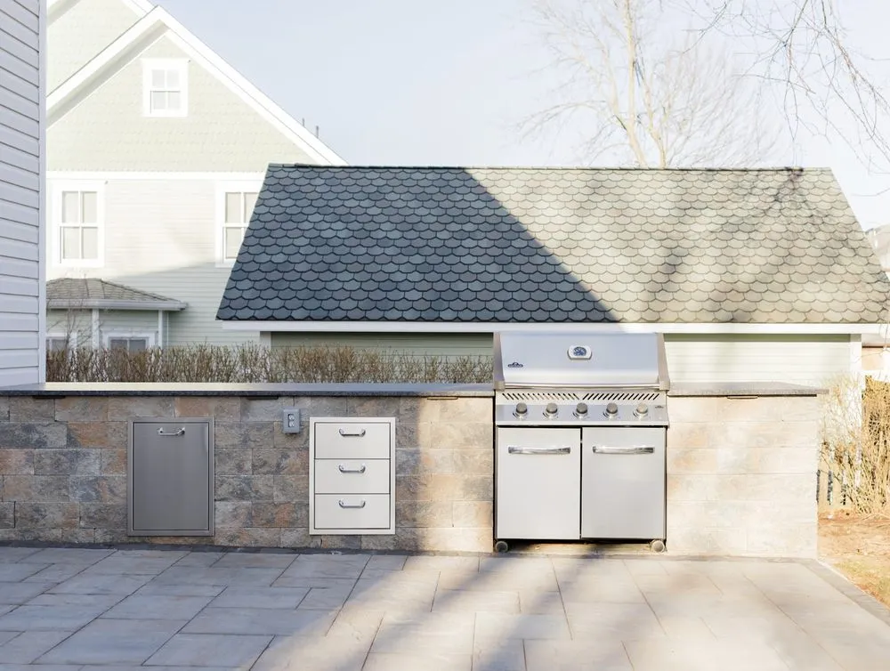 Custom garden landscaping for residential properties in Cranford, NJ by SJC Lawncare