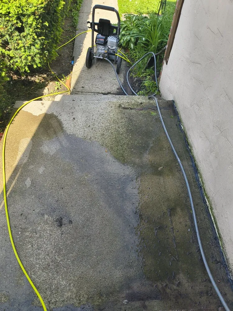 Affordable outdoor landscaping in Fort Wayne, IN - SJH Family Lawn care