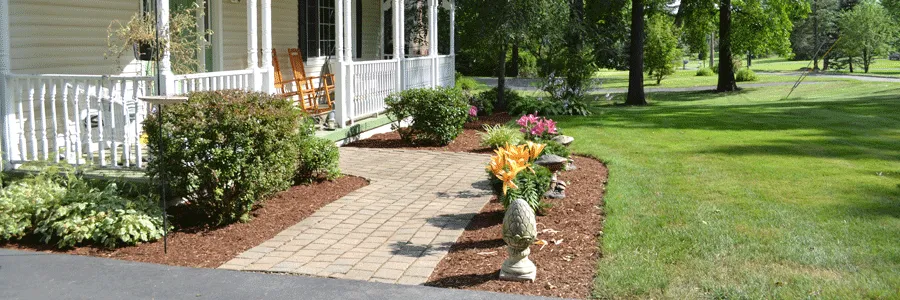 Local residential landscaping experts serving Bloomfield, CT - SJN Landscaping