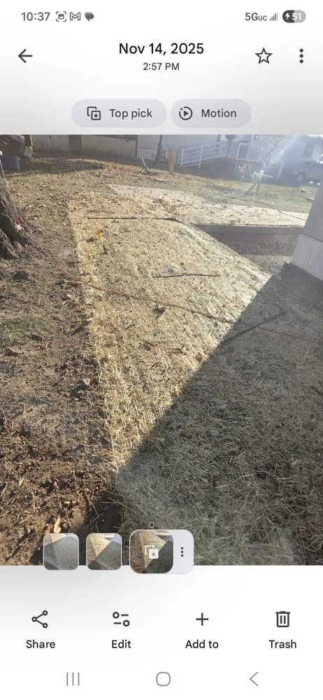 Custom outdoor landscaping in Wright City, MO - Sjs Basicscapes