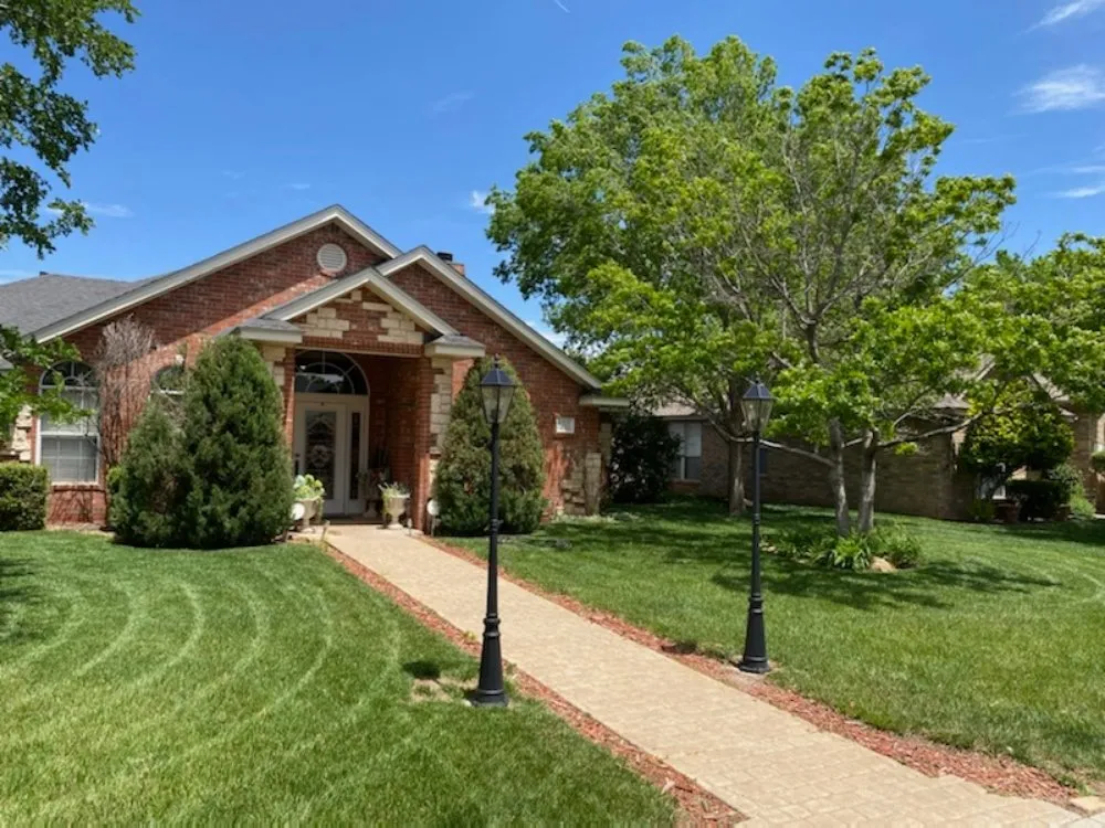 Local yard cleanup service for homes in Amarillo, TX by SJ's Lawn Care