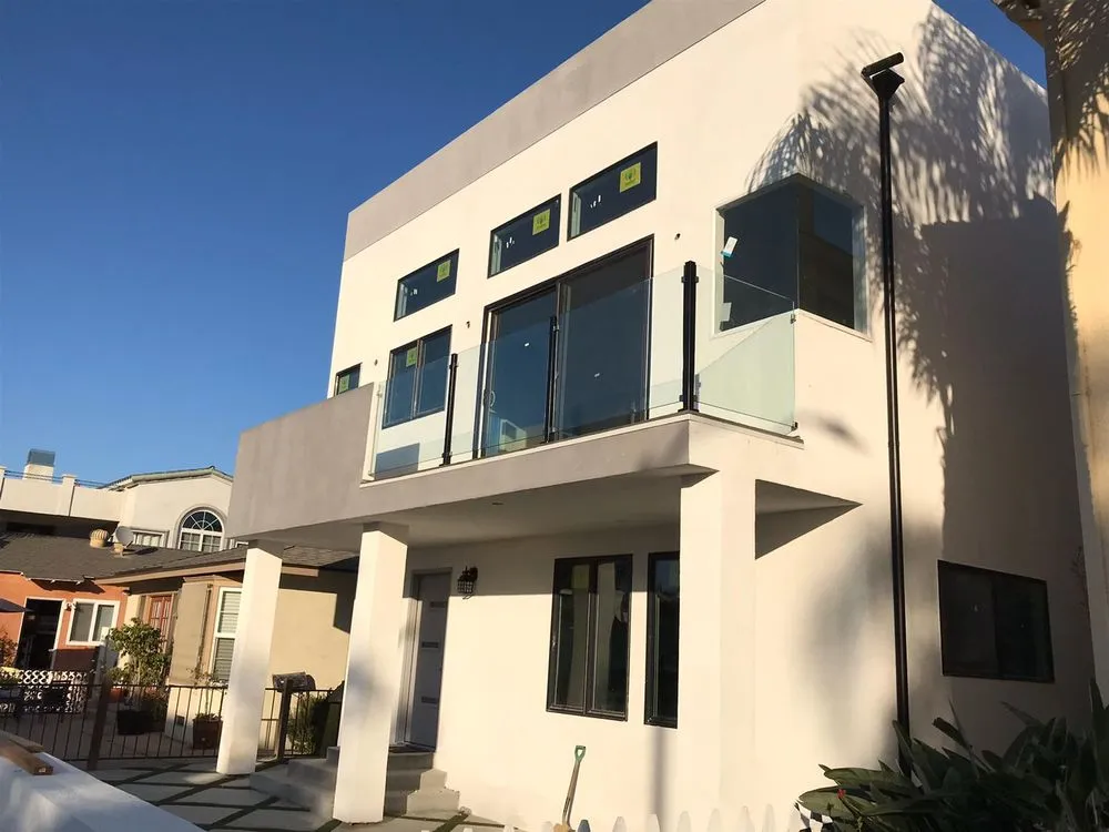 Reliable lawn care service experts serving Playa Del Rey, CA - SJZ Construction & Remodeling