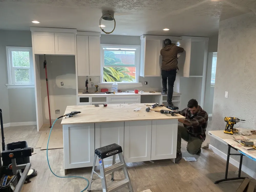 Professional landscaping services experts serving Playa Del Rey, CA - SJZ Construction & Remodeling