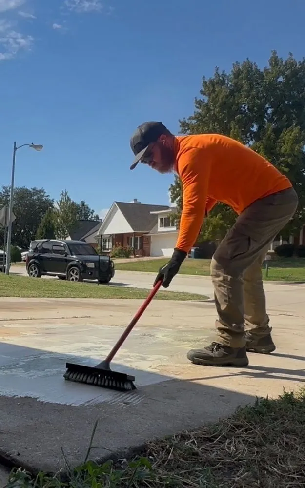 Reliable lawn mowing service for beautiful yards in Corinth, TX by SK Clean N Green