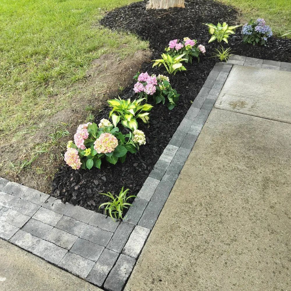 Affordable garden landscaping for homes in Virginia Beach, VA by S&K LawnCare Landscaping