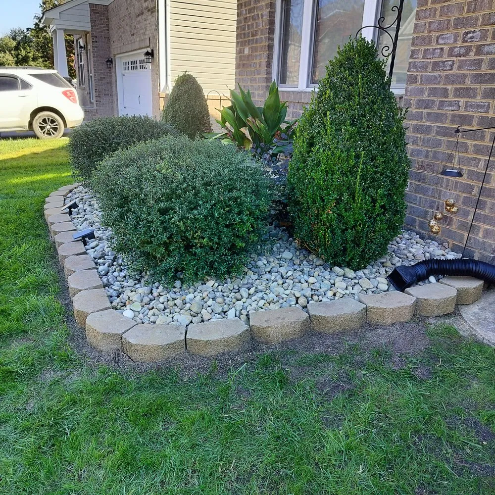 Reliable yard maintenance for beautiful yards in Virginia Beach, VA by S&K LawnCare Landscaping