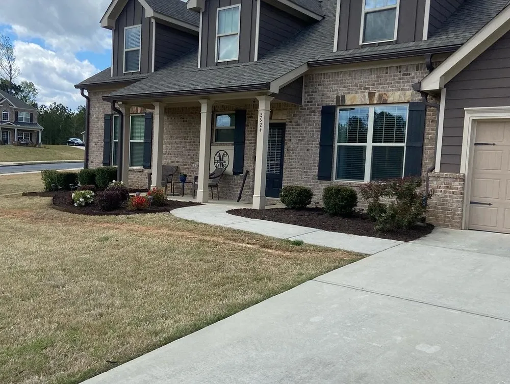 Trusted yard cleanup service in Oxford, GA - SKB Services