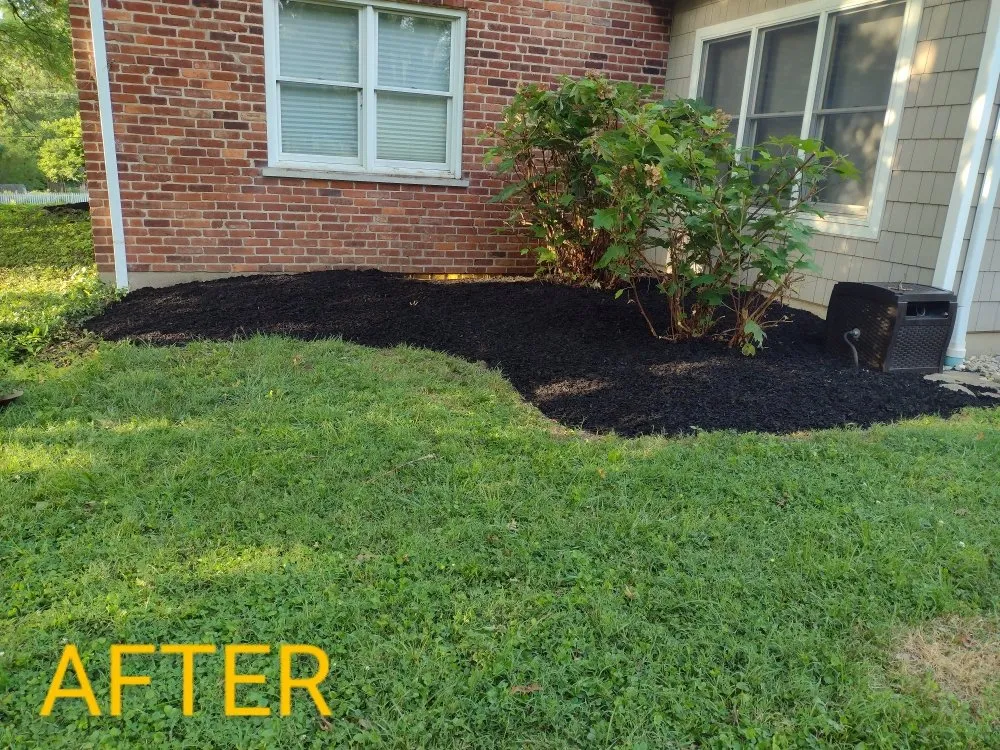Custom residential landscaping in Cincinnati, OH - Skeens Lawn Care Services