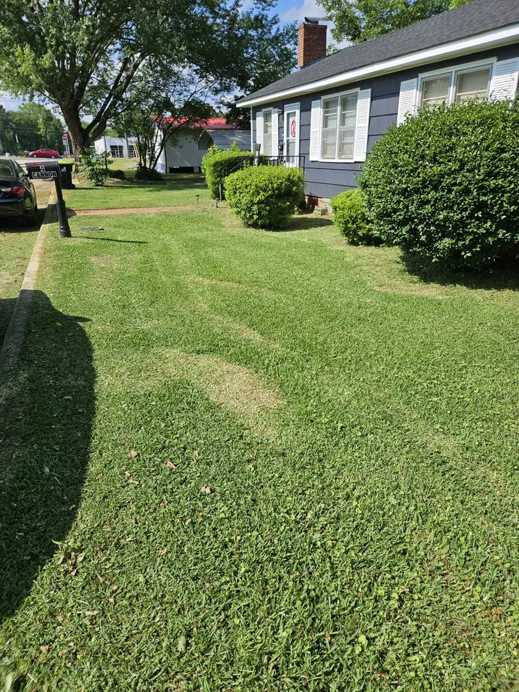 Expert outdoor landscaping in Sylacauga, AL - Skeeter's Handyman Service