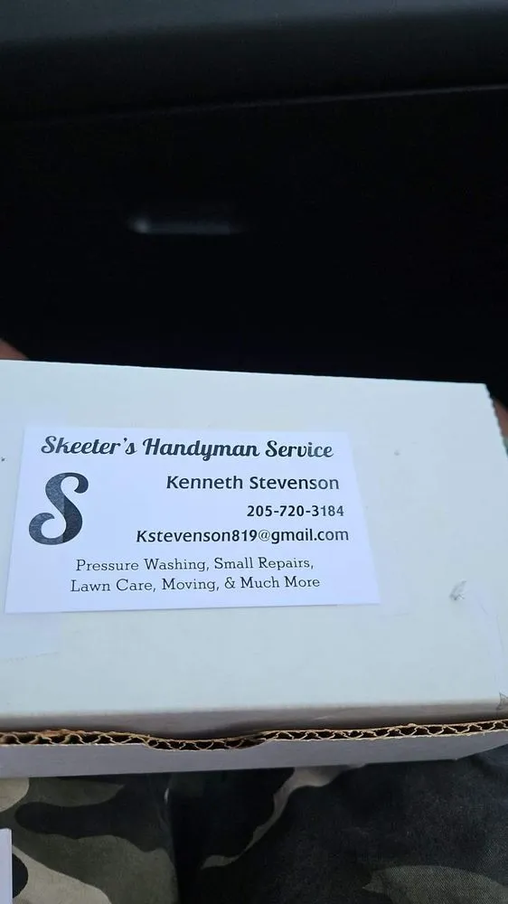 Custom lawn mowing service in Sylacauga, AL by Skeeter's Handyman Service