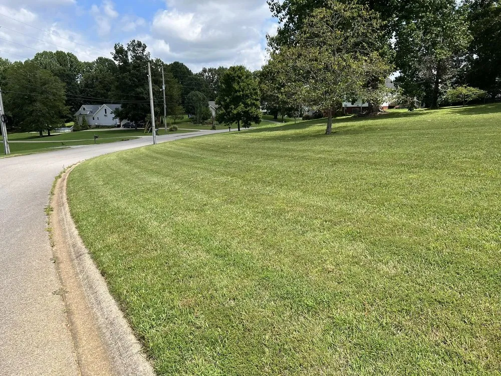 Local residential landscaping for residential properties across Nashville, TN - Skelton's Lawncare