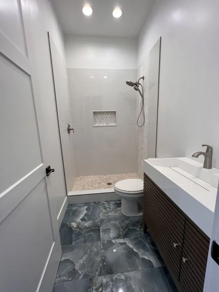 Custom yard maintenance for year-round maintenance in Goliad, TX by Skid-R-Done