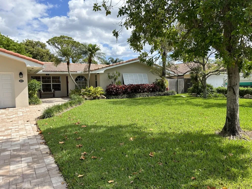 Affordable landscape design in Fort Lauderdale, FL by Skiff and Company