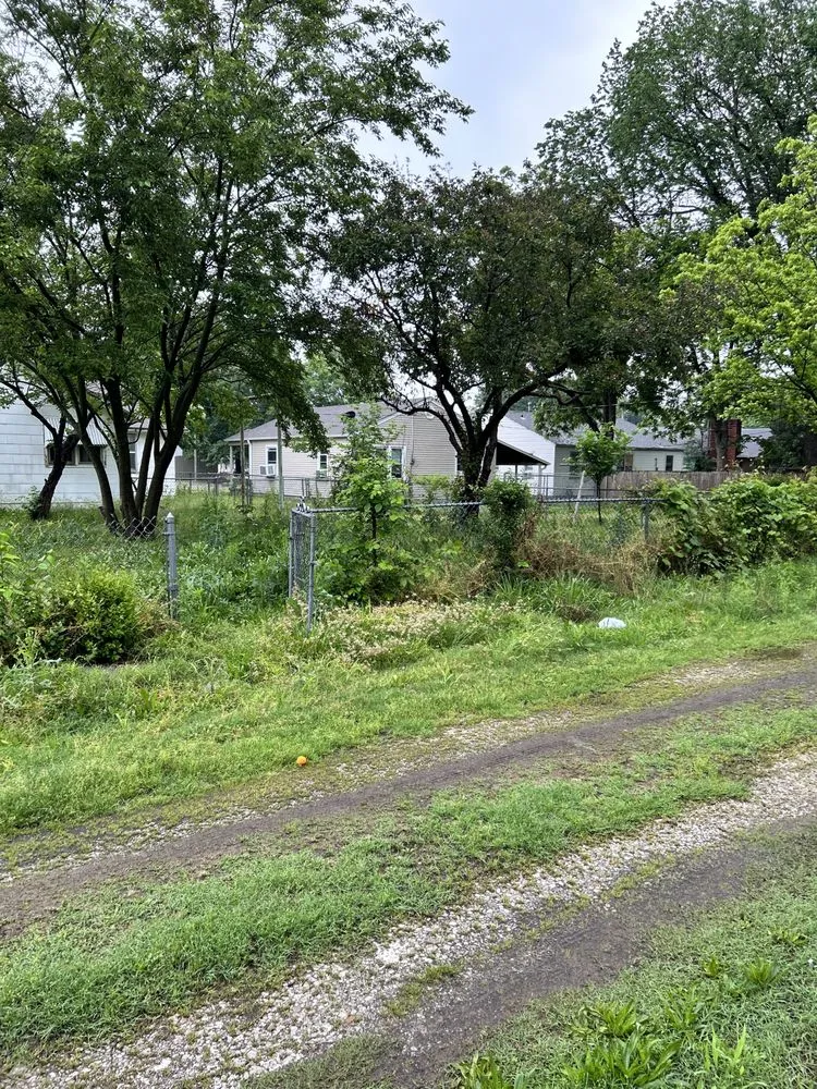 Affordable lawn care service for outdoor upgrades across Commerce, OK - Skin-N-Yards