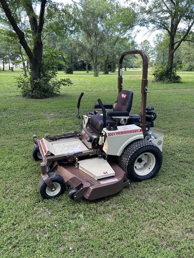 Top-rated yard maintenance experts serving Commerce, OK - Skin-N-Yards