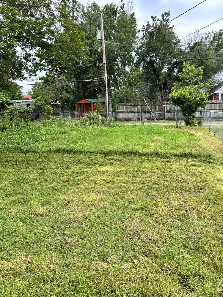 Expert landscape installation near you in Commerce, OK by Skin-N-Yards