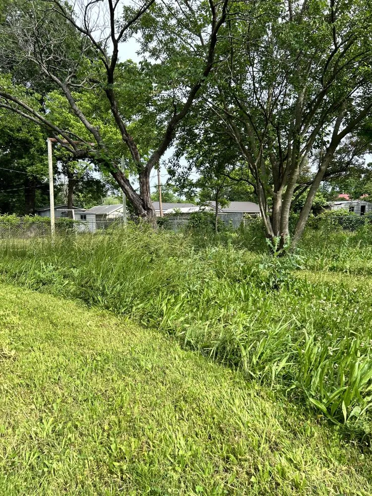 Local landscaping services in Commerce, OK by Skin-N-Yards