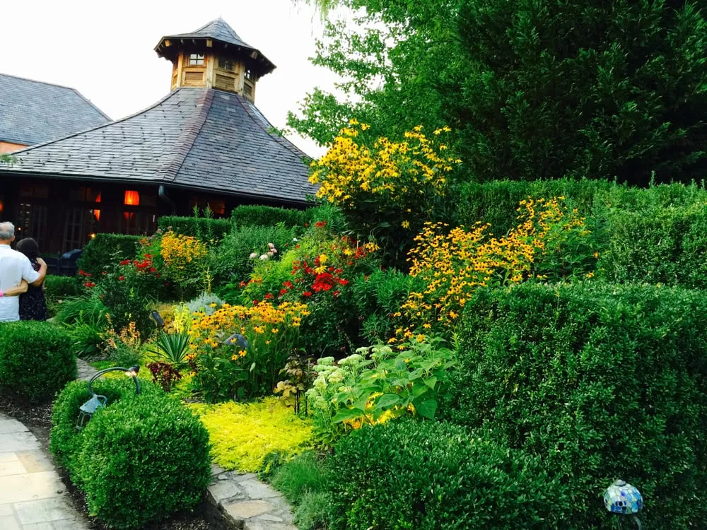 Local landscaping services in Oakland, NJ by Skinners Landscaping