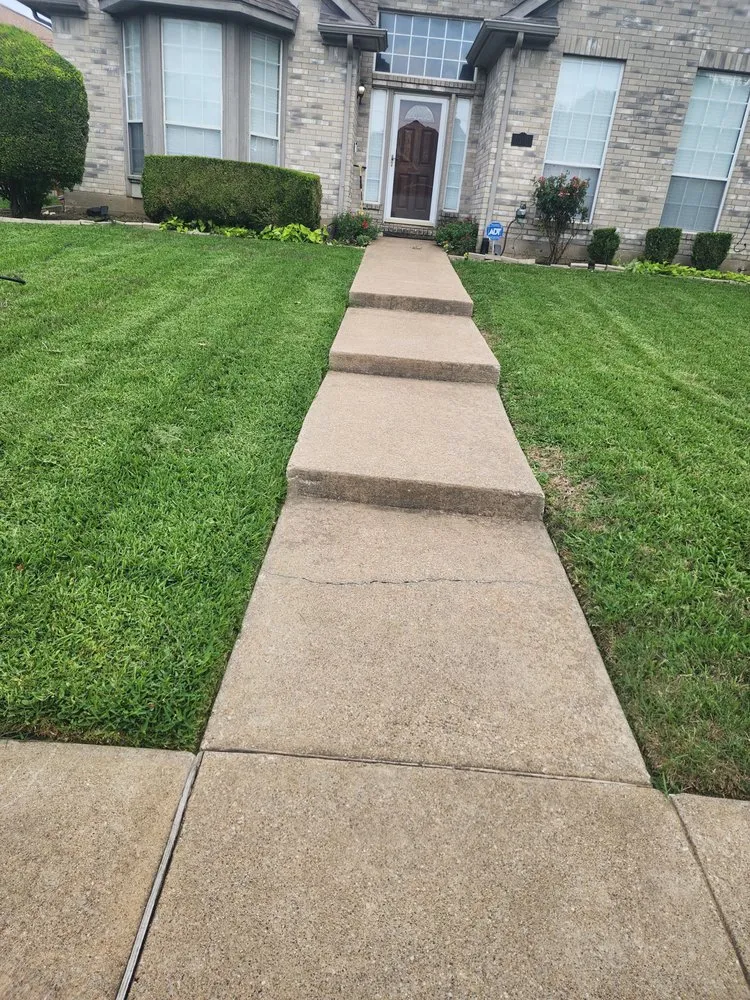 Reliable landscape design in Cedar Hill, TX by Skinners Lawn Care Management