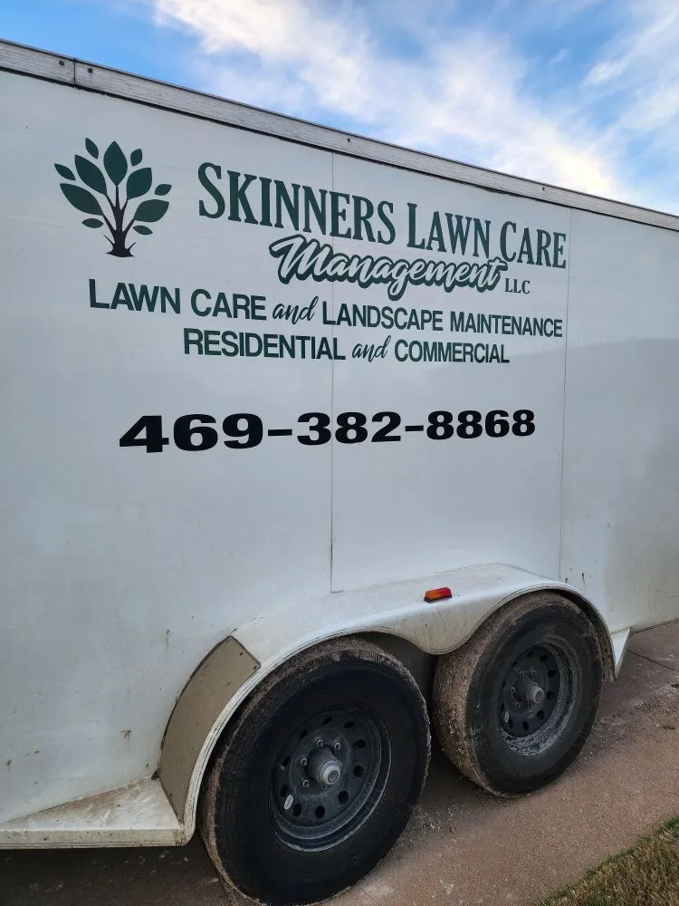 Custom garden landscaping in Mansfield, TX - Skinners Lawn Management