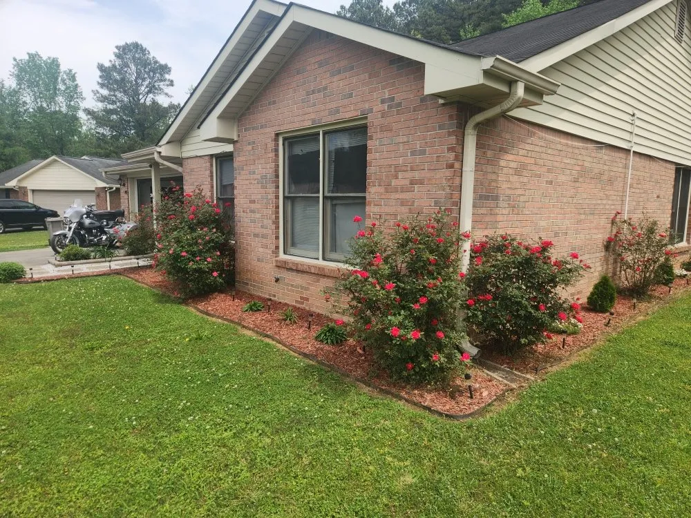 Professional residential landscaping for homes in Cartersville, GA by Skinny Scapes