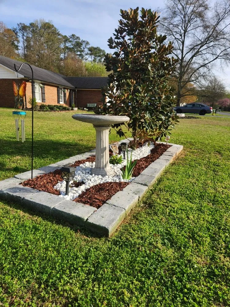 Professional outdoor landscaping for homes in Cartersville, GA by Skinny Scapes