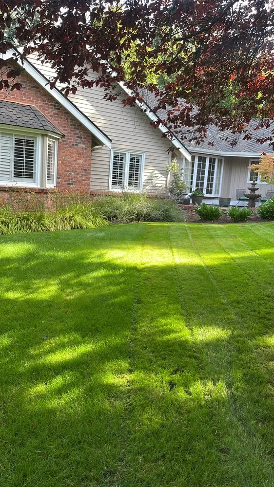 Reliable outdoor landscaping experts serving Lynnwood, WA - Skinny’s Landscaping & Construction