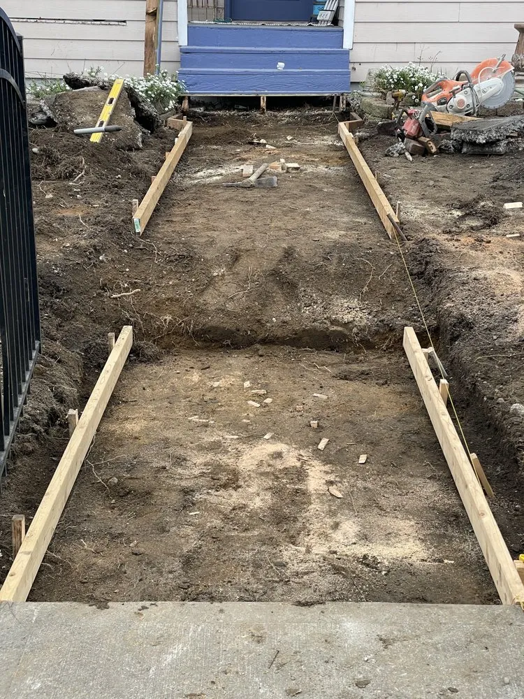 Expert outdoor landscaping near you in Lynnwood, WA by Skinny’s Landscaping & Construction