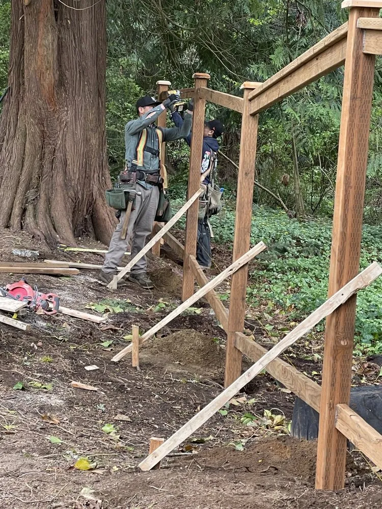 Expert lawn care service for homes across Lynnwood, WA - Skinny’s Landscaping & Construction