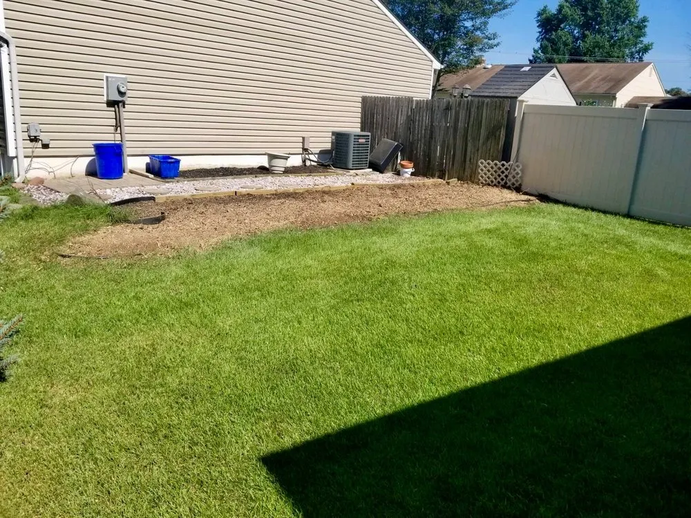 Affordable landscape design in Monroe Township, NJ by Skippy’s Landscape & Design