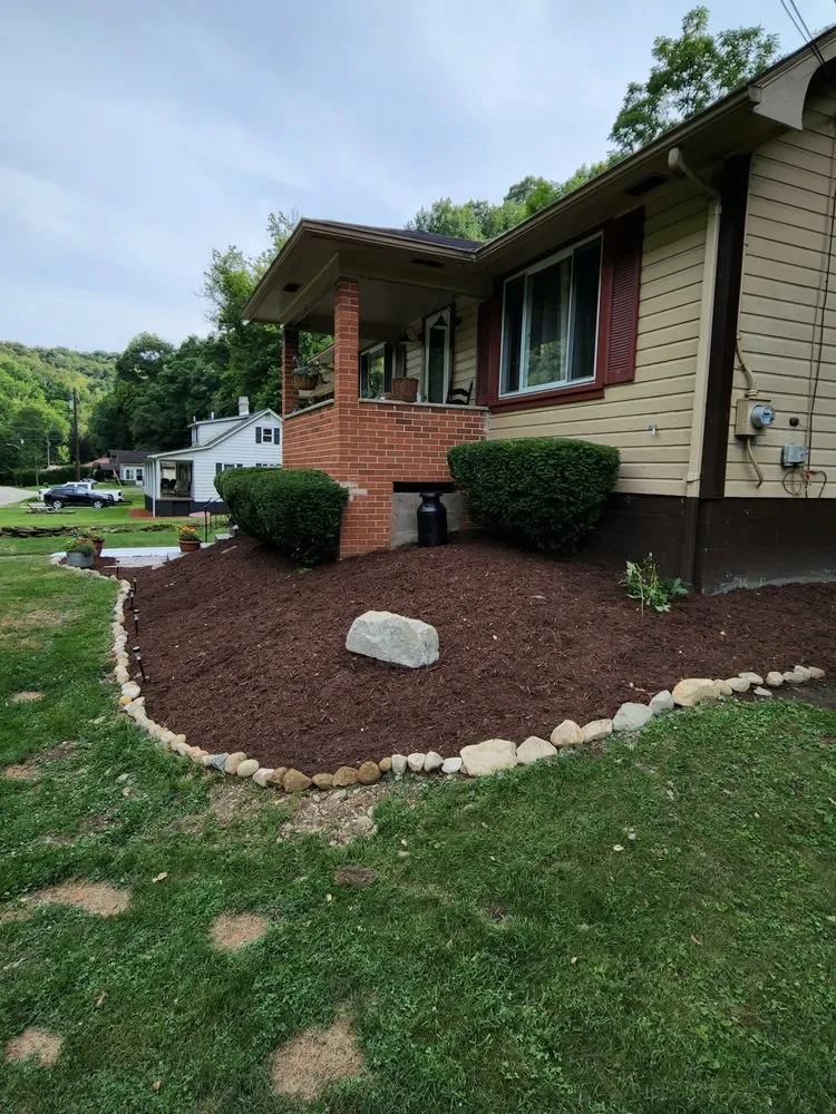 Top-rated outdoor landscaping in Monongahela, PA by Skovranko Yards N' At
