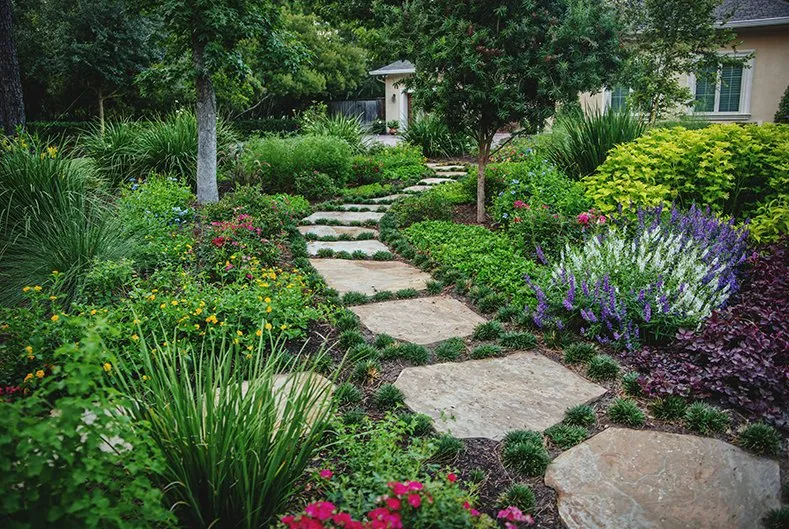 Professional residential landscaping experts serving Seattle, WA - Sky Landscape