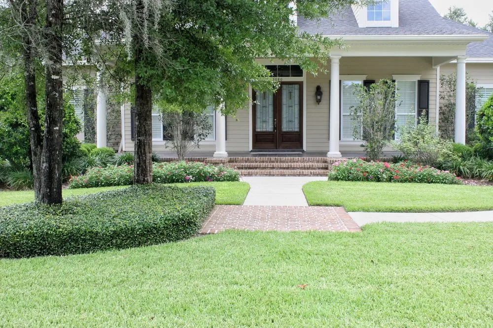 Professional residential landscaping experts serving Gainesville, FL - SkyFrog Landscape
