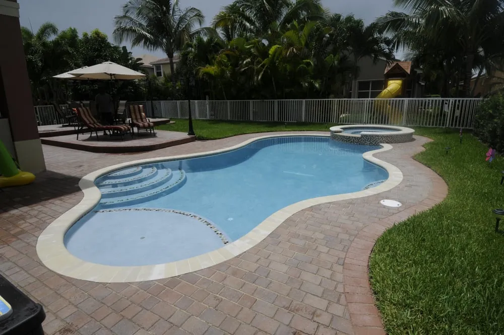 Expert lawn care service experts serving Coconut Creek, FL - Skyler Pool And Spas, Inc