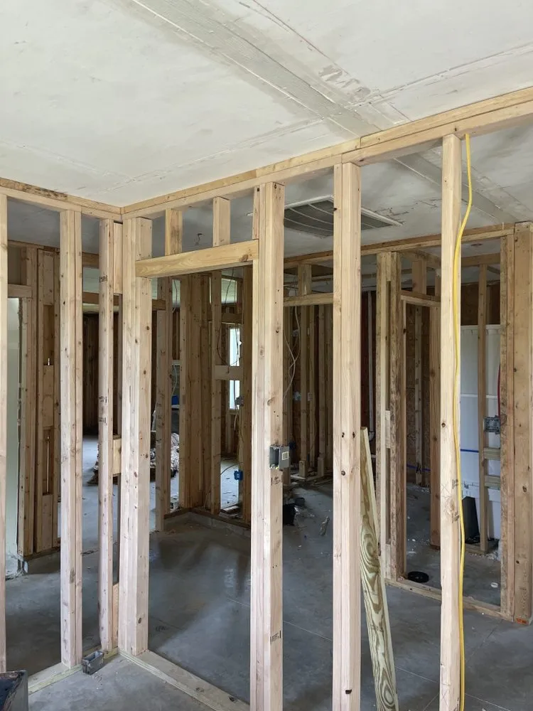 Trusted yard maintenance for beautiful yards across Athens, AL - Skyler's Customer Care