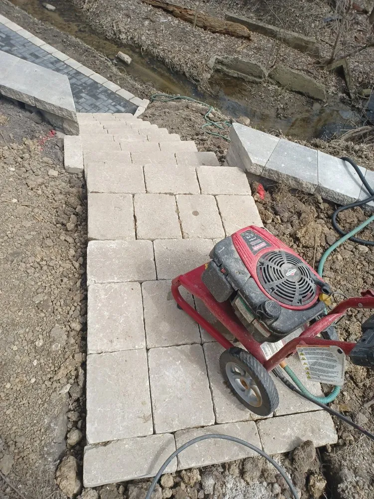 Expert yard maintenance in Elgin, IL by Skylight Landscaping